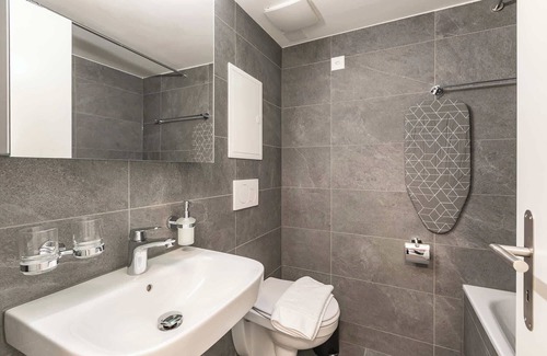 St. Gallen Appartement | book2stay 2-room apartment #5 Kronberg up to 4 people