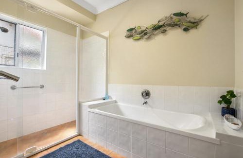 Golden Beach Maison | Booker Parade 22 Golden beach