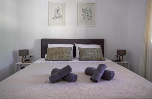 Aigio Appartement | BookHome by Greece Apartments
