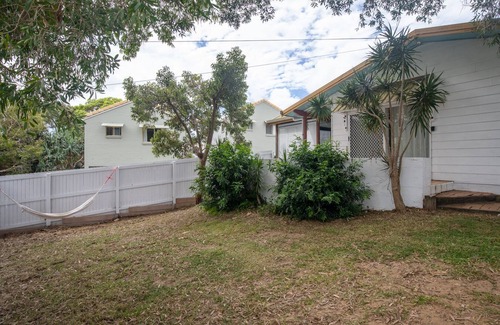 Point Lookout Maison | Boondi - beautiful lowset home, walk to everything