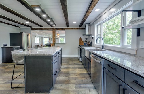 Himrod Maison | Boondock Retreat on Seneca Lake wine trail. Pet friendly with EV charger