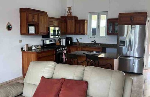 Lajas Maison | Boquerón+private+poo+3Bedroom+2bath5minutesBuye Beach+BBQ+ElectricalGenertor+