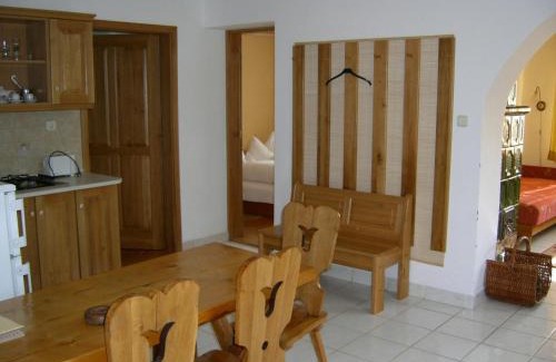 Velem Maison | Boróka Apartmanházak - Fagyöngy House