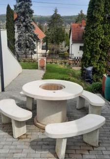 Orfu Maison | Boróka Ház
