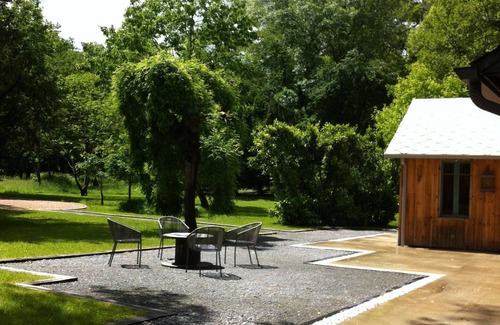 La Brede Maison | BORDELAIS - MAISON PARC 1/2 HA - 2 CHAMBRES - 4 COUCHAGES. CHAUFFAGE ET CLIM.