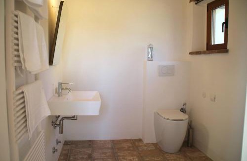 Saludecio Maison | Borgo Calbianco - Private House with Pool & AirCo