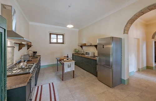 Buonconvento Maison | Borgo Castelrotto - Villa avec piscine 9 BDRS dans la vallée d'Orcia - Vue Montalcino