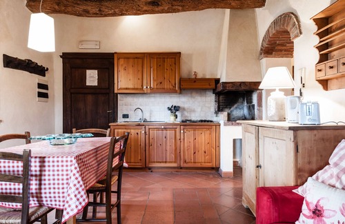 San Macario In Monte Appartement | Borgo Cerbaiola by Interhome