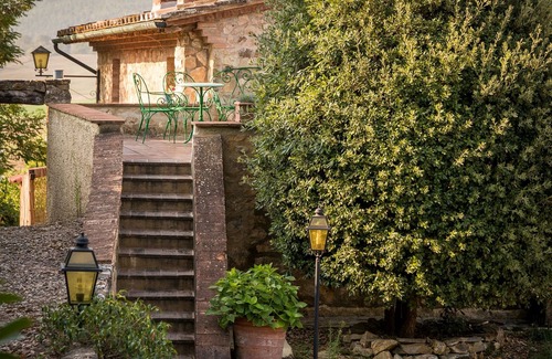 Simignano Maison | Borgo Il Poggiaccio