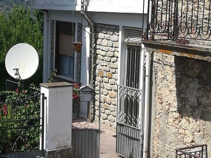 Basico Maison | Borgo San Biagio