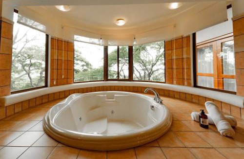 Canas Dulces Hôtel | Borinquen Thermal Resort