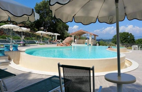 Sant'Andrea del Garigliano Chalet De Ski | Bosco D'Olmi Country House-Beccaccia