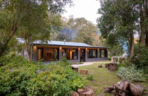 George Maison | Boshuis Farm Stay