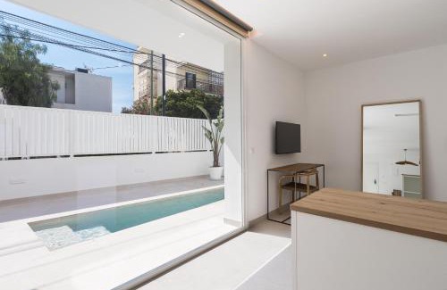 Figueretas Appartement | Bossa Bay Suites with Private Pool - MC Apartments Ibiza