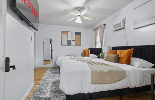 East Somerville Appartement | Boston 4BR Home with Parking BBQ Fire