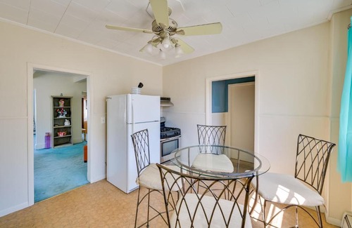 Revere Appartement | Boston Area Vacation Rental 3 Mi to Airport!