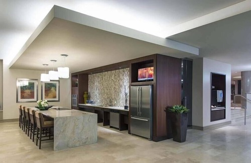 Seaport District Appartement | Boston Harbor 1 BR | Desk+Wi-Fi | Kitchen