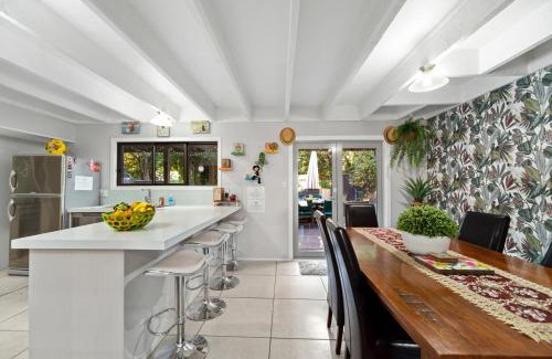 Richmond Heights Maison | Botanical HideAway Taupo