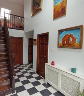 Ballyedmond Maison | Bottega Guesthouse and Gallery