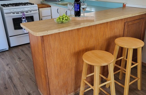 Maricopa Maison | BOTTLE & GLASS INN, a quite remote retreat on a 10 acre spread. Stargazing here.