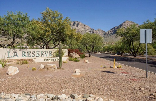 Oro Valley Copropriété | Boulder Canyon Condominiums: Serene Retreat in Oro Valley