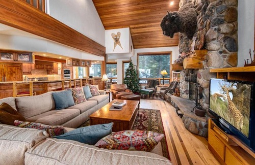 Boulder Ridge Maison | Boulder Ridge Lodge Huge Ski In Home Sleeps 22