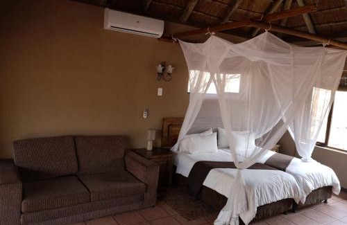 Malelane Cabine | Boulders Safari Lodge