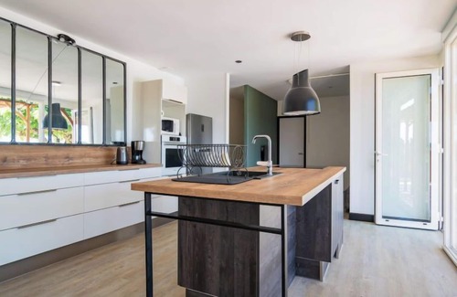 Dausse Maison | Bourgat by Interhome