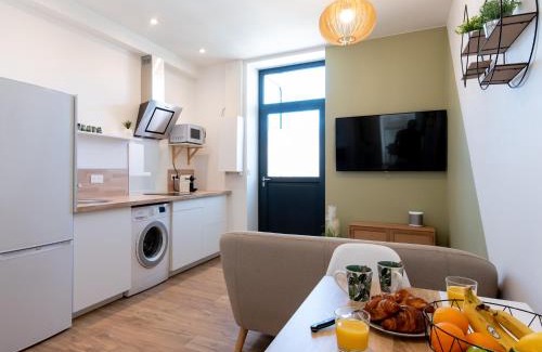 Bourgoin-Jallieu Appartement | Bourgoin T2 proche Gare Netflix Tout Confort