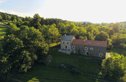 Lantriac Maison | Maison Bout du Monde