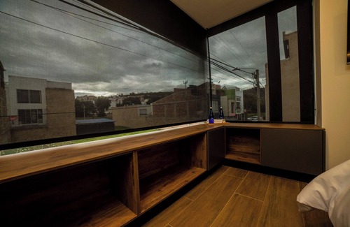 Tunja Appartement | Boutique apartment, only 10 min walk to shopping centers and universities.