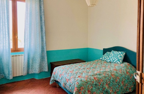 Isolotto Appartement | Boutique Charm in Authentic Neighborhood