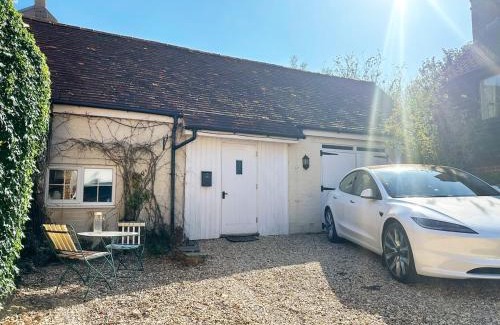 Kintbury Maison | Boutique Cottage in the Heart of Kintbury