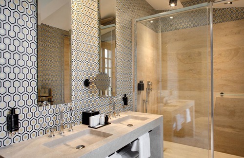 Aigues-Mortes Medieval City Hôtel | Boutique Hôtel des Remparts