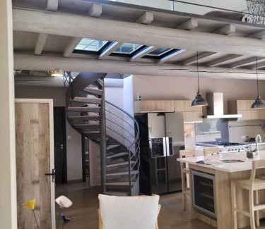 Laudun Hôtel | Boutique Hôtel La Villa MONTESQUIEU