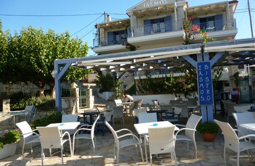 Dorida Hôtel | Boutique Hotel Iasmos