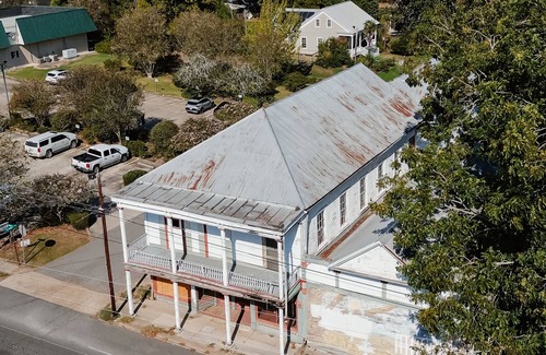 Lebeau Maison | Boutique hotel in National Historic District of Washington, LA with WiFi, AC