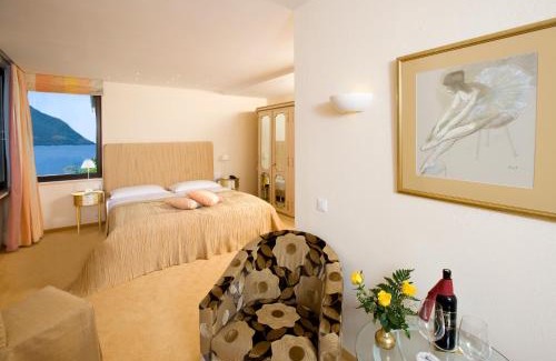 Porto Ronco Hôtel | Boutique Hotel La Rocca