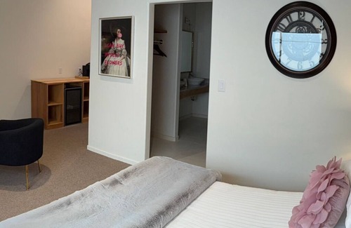 Downtown Tucson Hôtel | The Chloe Suite at Unicorn Zebra