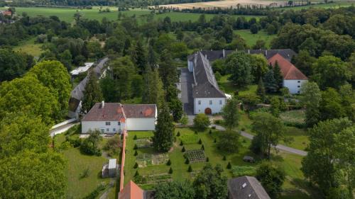 Lackenbach Hôtel | Boutique Hotel Zum Oberjäger, Schloss Lackenbach