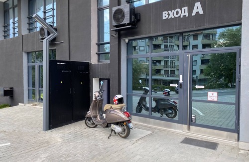 Mladost Appartement | Boutique Magenta Gold Apartment with parking place