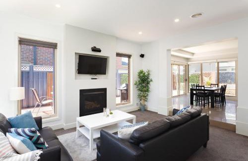 Mentone Maison | Boutique Stays - Mentone Abode