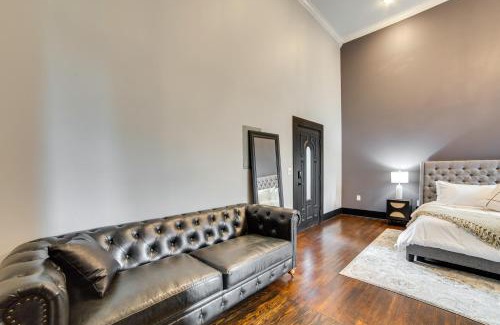 Marshall Appartement | Boutique Studio Stay in the Heart of Marshall!