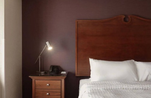 Parker Hôtel | Boutique-Style Comfort with the Feel of a Luxury Retreat