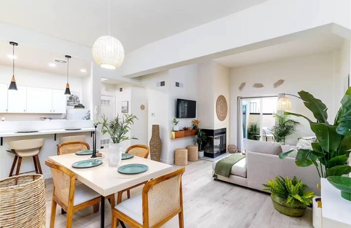 Civic Core Copropriété | Boutique Style Condo In The Gaslamp Downtown