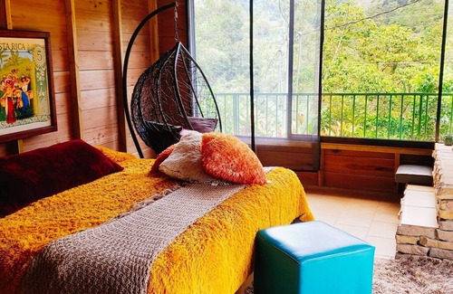 San Pablo de Heredia Maison | Boutique Suite Bellavista Elegant Romantic and Private