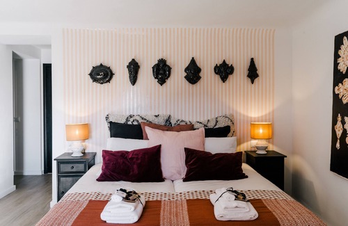 Torrelles de Foix Autre | Boutique wine farm with comfortable en suite rooms, epic kitchen & private pool