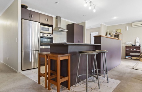 Bowentown Maison | Bowentown Bach – Waihi Beach Holiday Home