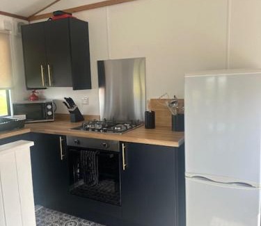 Portpatrick Chalet De Ski | Bowmore 7 - Stunning Sea Views, Farm Stay