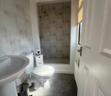 Portpatrick Chalet De Ski | Bowmore 7 - Stunning Sea Views, Farm Stay